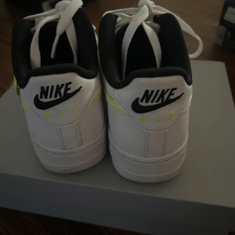 Nike Air Force 1 Low GS - Picture 6 of 7